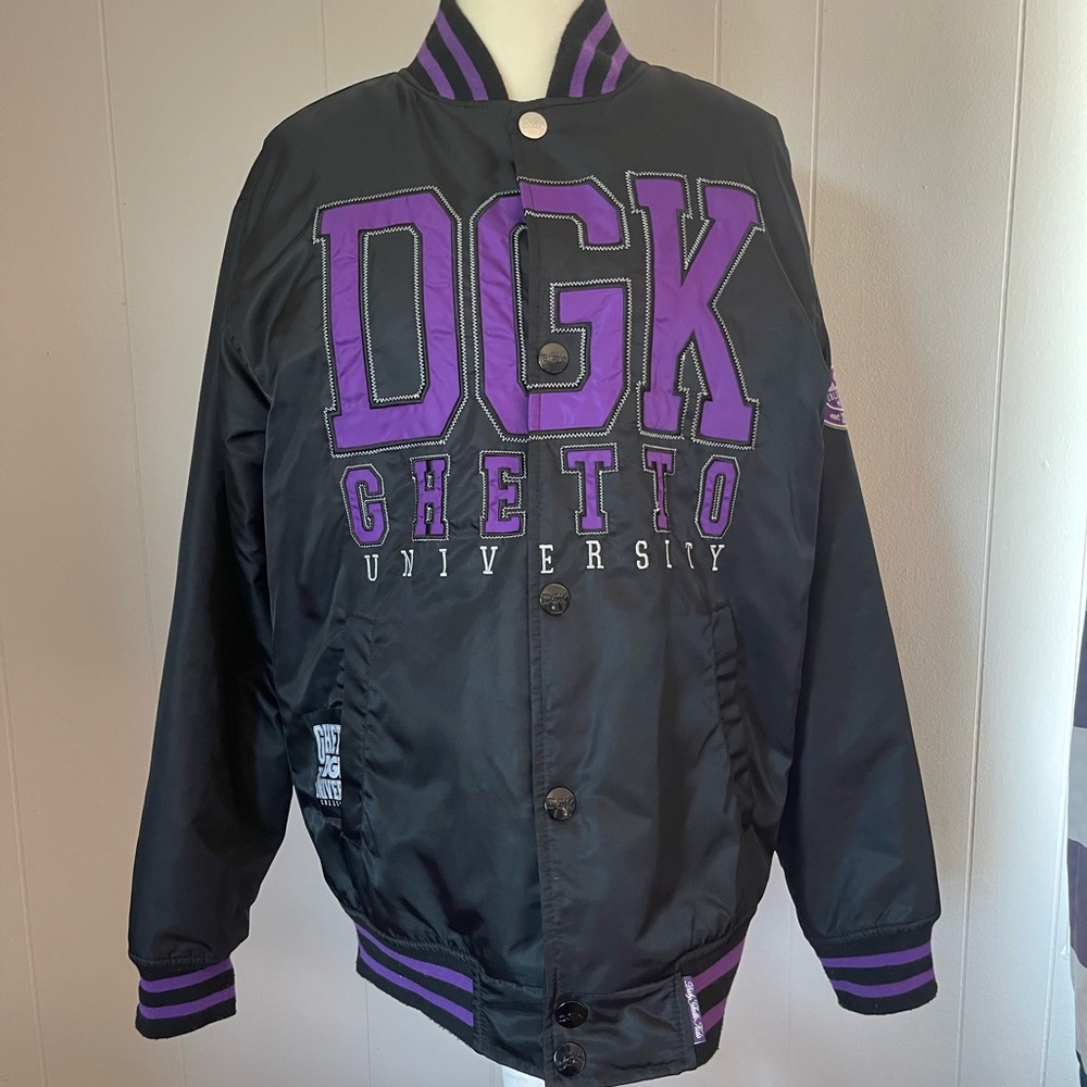 DGK Classic Puffer Jacket Size Medium